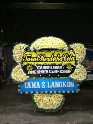 Papan Bunga Duka di Dembe I